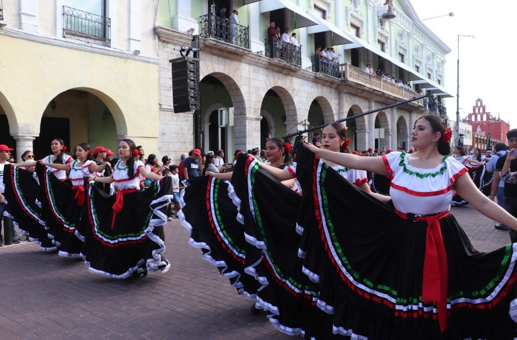 ¡La Preparatoria Estatal No. 8 Carlos Castillo Peraza ganó el Primer Lugar en la categoria de «Estampa Alusiva»!
